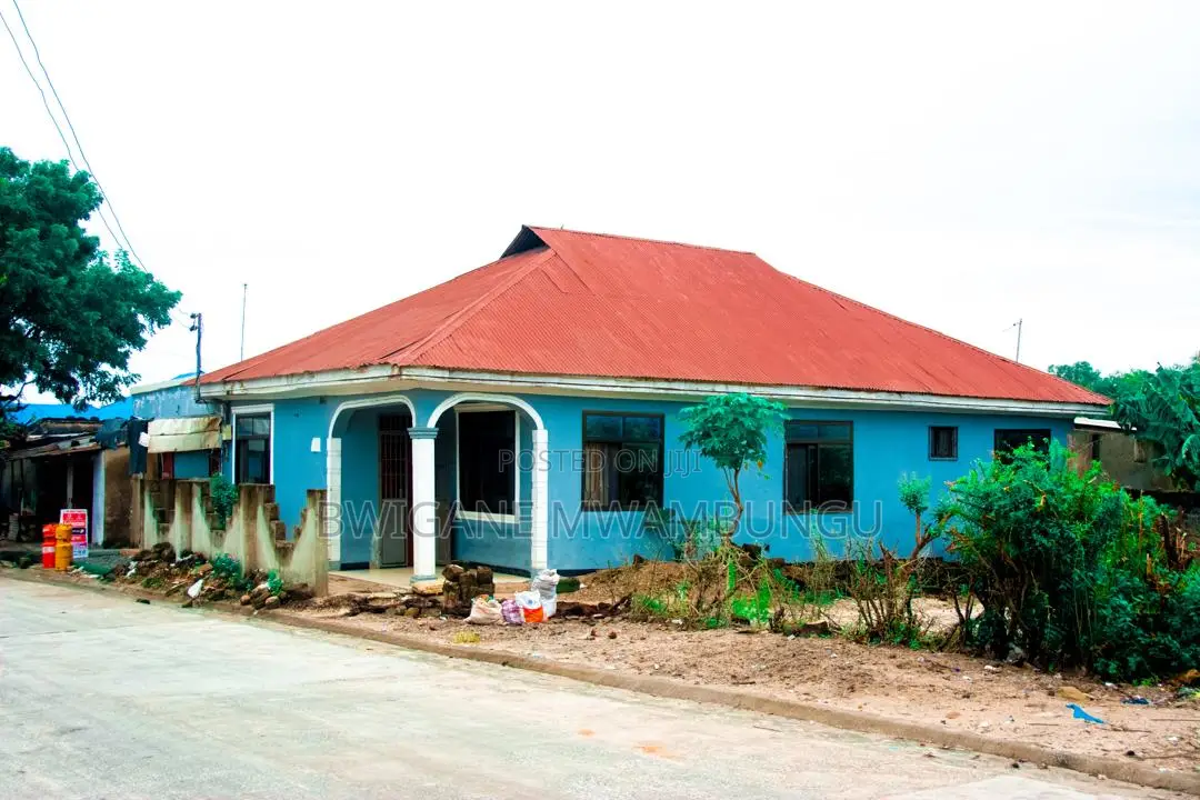 Furnished 15bdrm Apartment in Mwambungu Broker, Temeke for sale