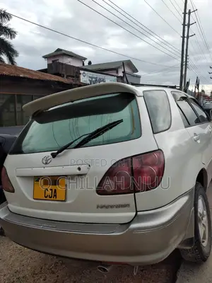 Toyota Harrier 2003 White