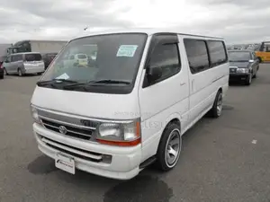 Toyota HiAce 2004 White