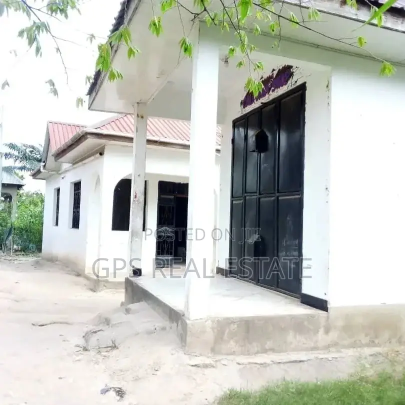 3bdrm House in Kimara Suka, Kinondoni for sale