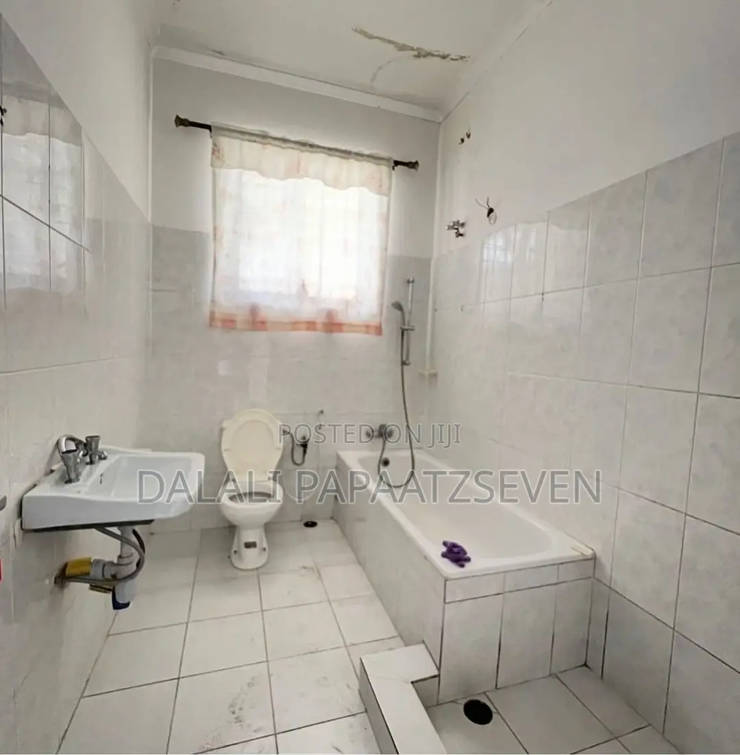 4bdrm House in Dalalipapaatzseven, Mbezi Beach for rent