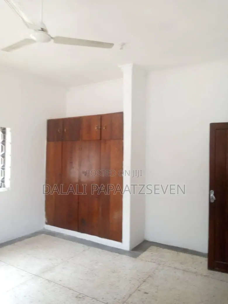 4bdrm House in Dalalipapaatzseven, Kijitonyama for rent