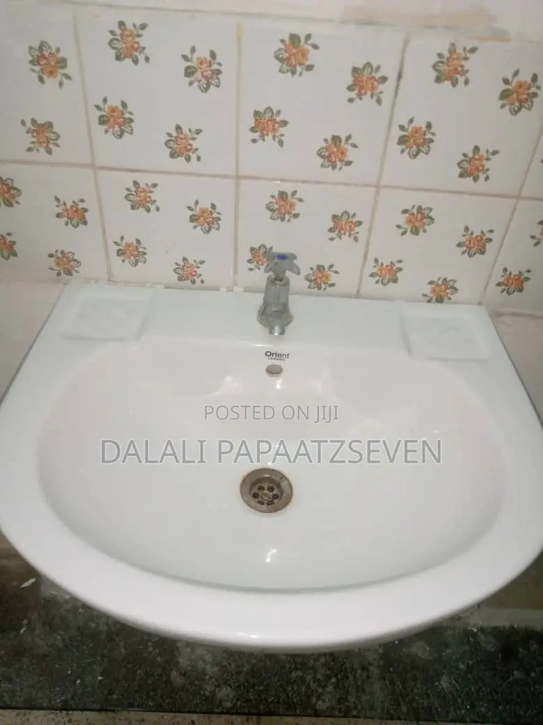 4bdrm House in Dalalipapaatzseven, Kijitonyama for rent