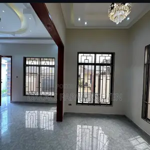 3bdrm House in Dalalipapaatzseven, Bunju for sale