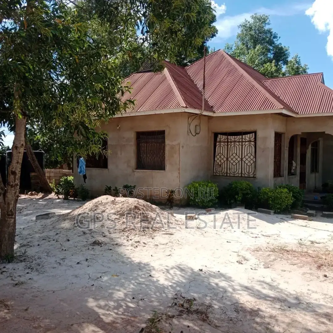 4bdrm House in Mvuti, Ilala for sale