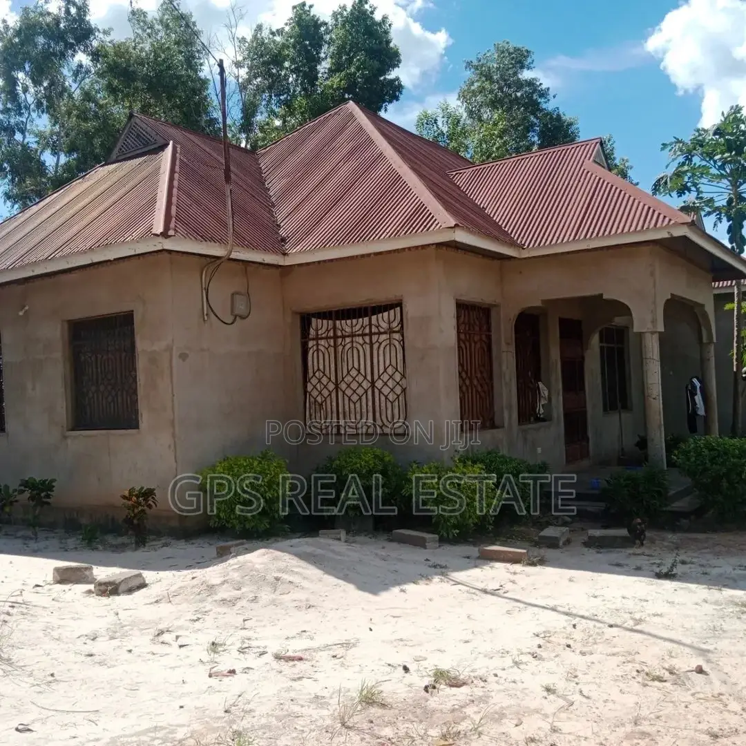 4bdrm House in Mvuti, Ilala for sale