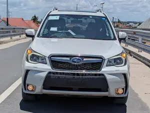Subaru Forester 2013 Pearl