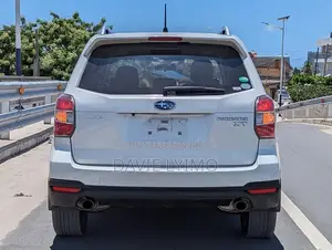 Subaru Forester 2013 Pearl
