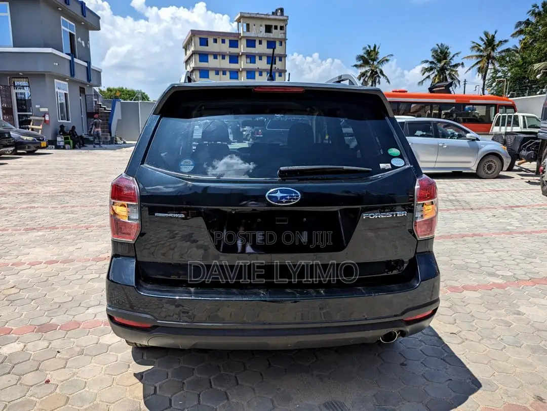 Subaru Forester 2013 Black
