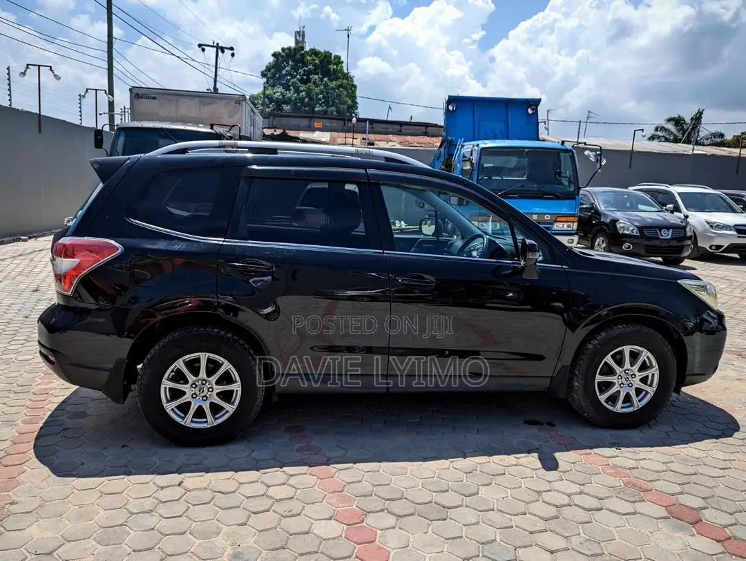 Subaru Forester 2013 Black