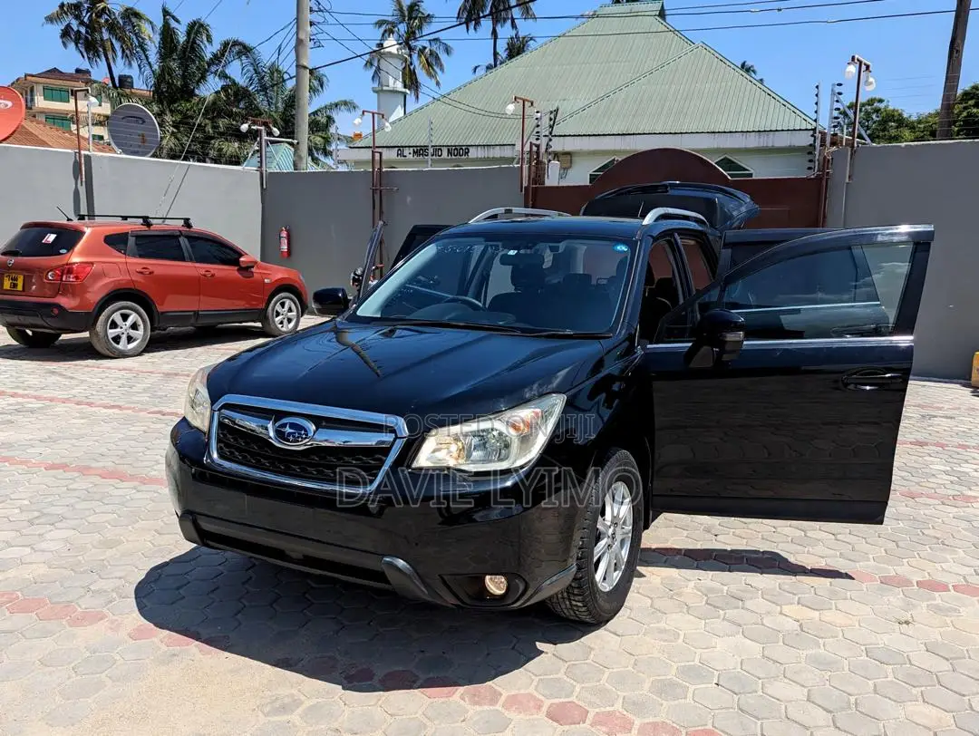 Subaru Forester 2013 Black