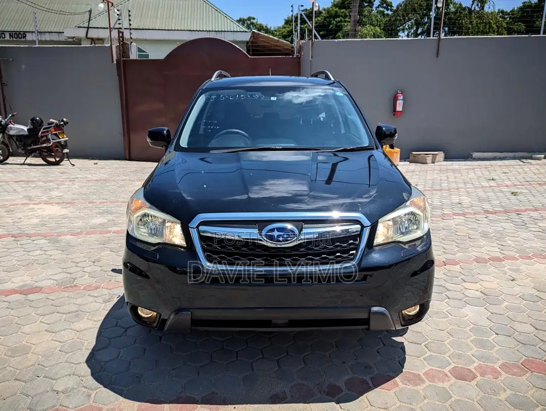 Subaru Forester 2013 Black
