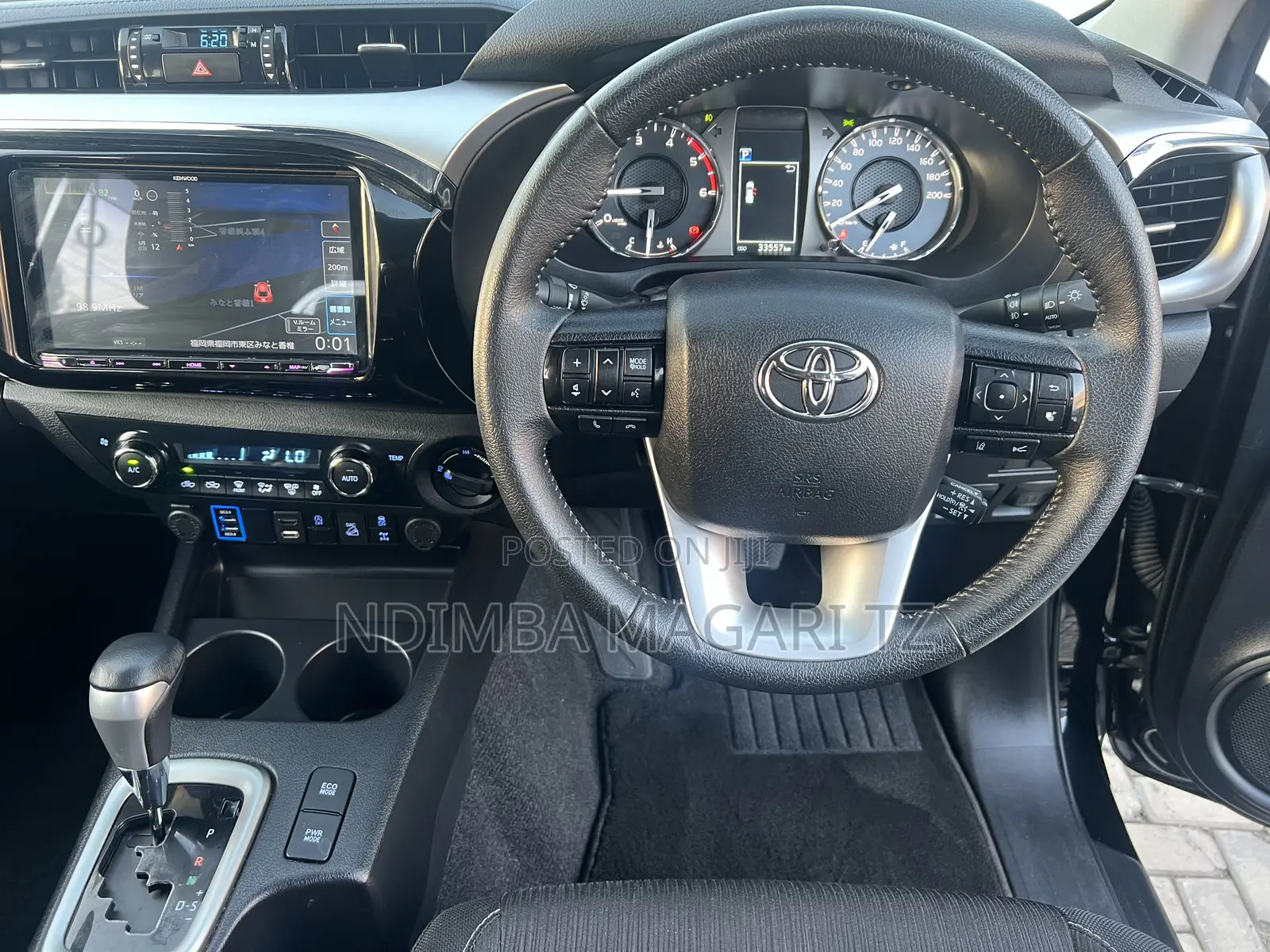 Toyota Hilux 2021 Black