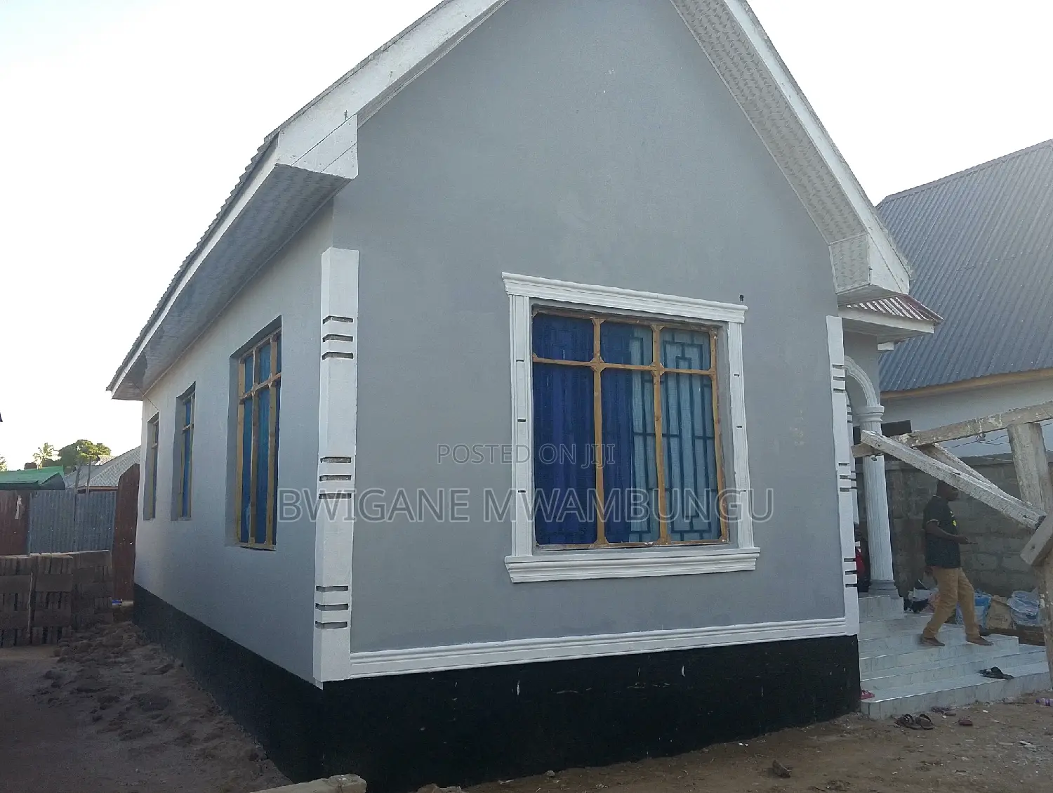 Furnished 3bdrm Apartment in Mwambungu Broker, Mbagala for sale