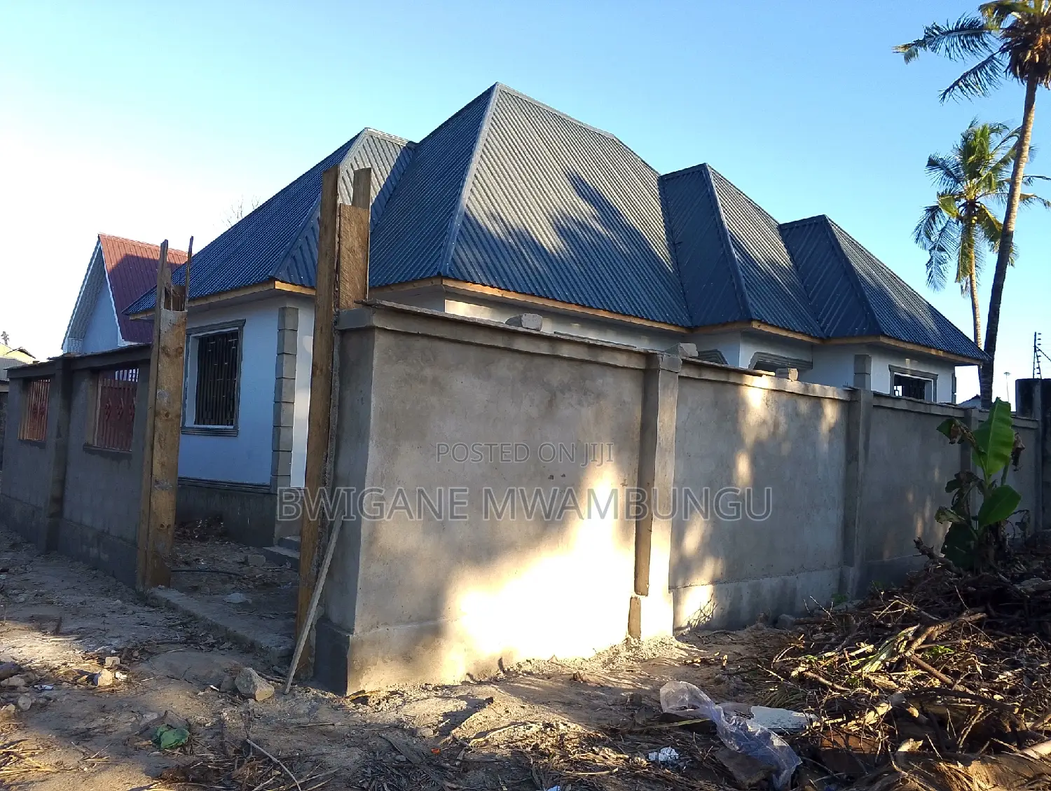 3bdrm Apartment in Mwambungu Broker, Mbagala for sale