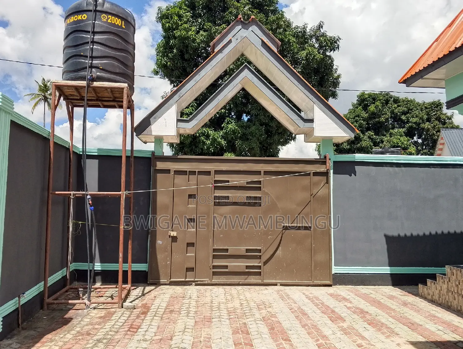 Furnished 4bdrm Apartment in Mwambungu Broker, Mbagala for sale