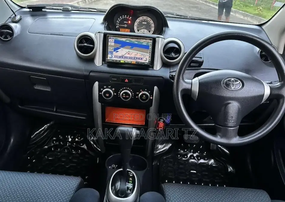 Toyota IST 2006 Blue