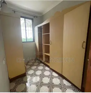 6bdrm House in Dalalipapaatzseven, Kinondoni for rent