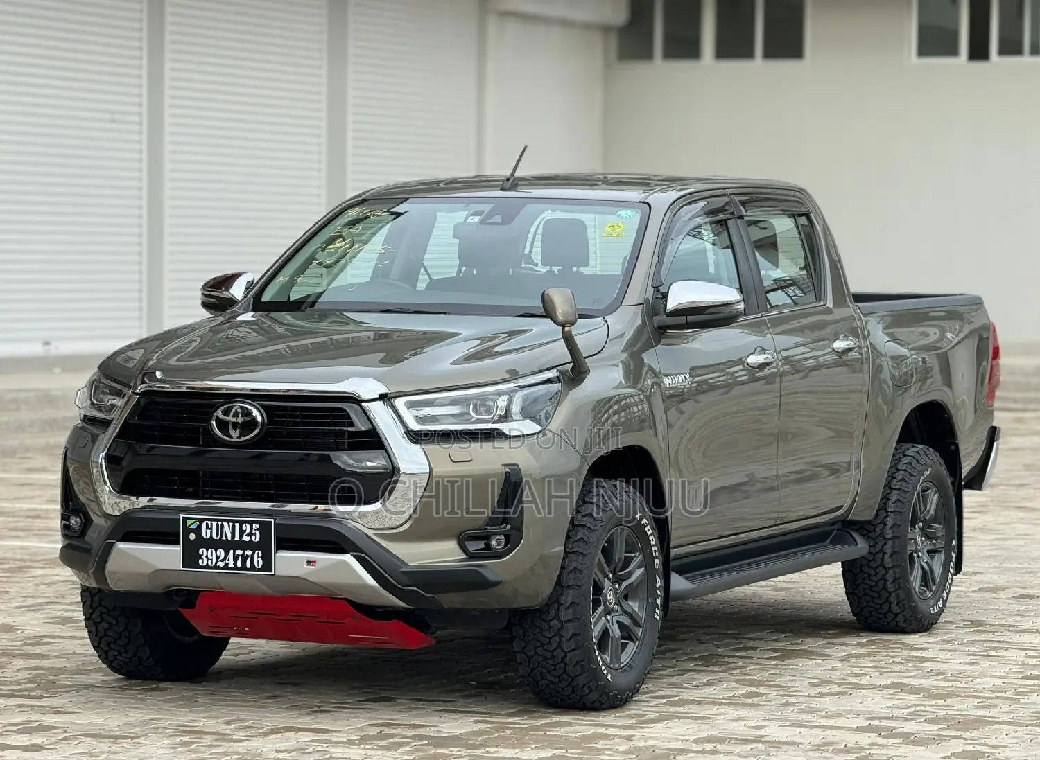 Toyota Hilux 2022 Gray
