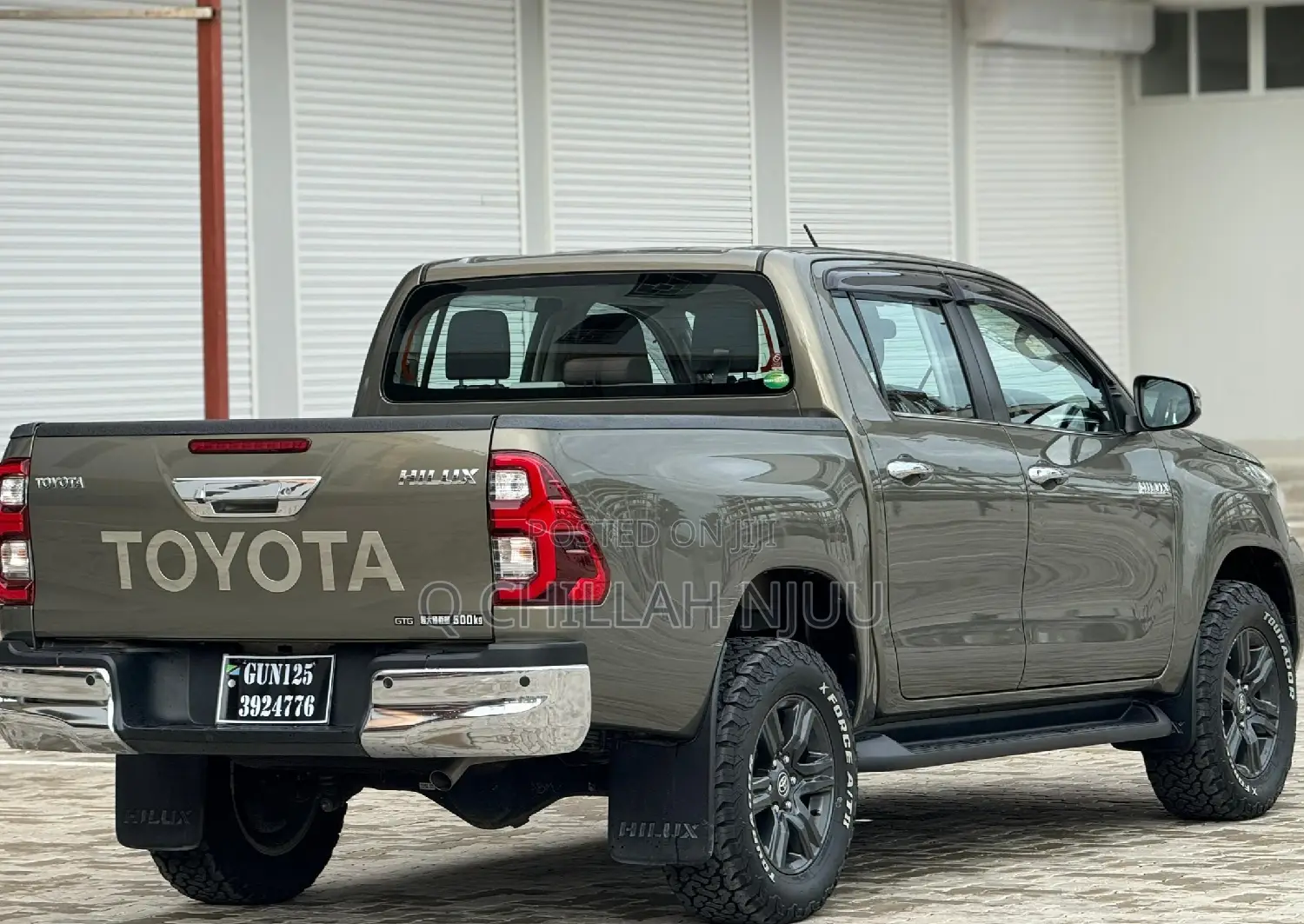 Toyota Hilux 2022 Gray