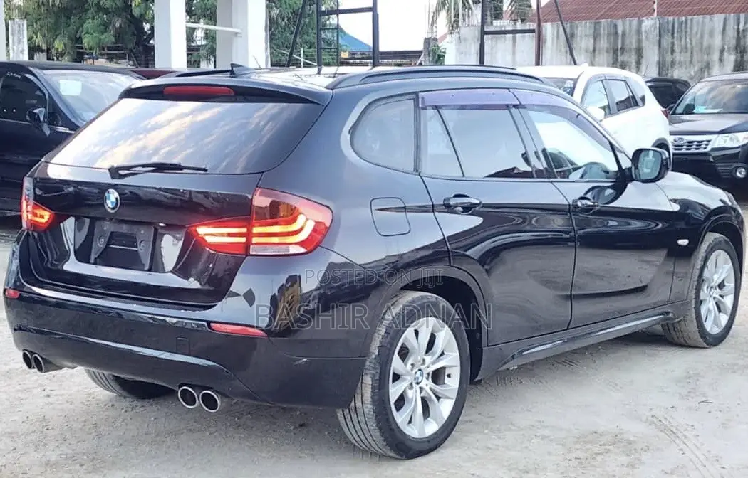 BMW X1 2011 Matt Black