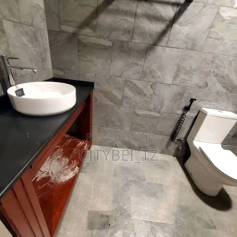 3bdrm Mansion in Madale, Kinondoni for sale