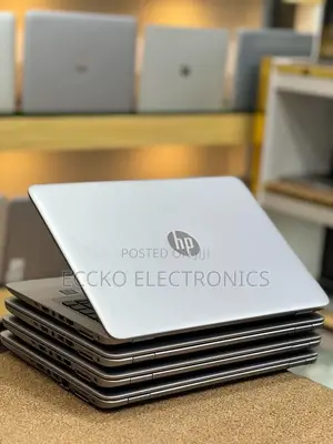 Laptop HP EliteBook 820 G3 8GB Intel Core I5 SSD 256GB