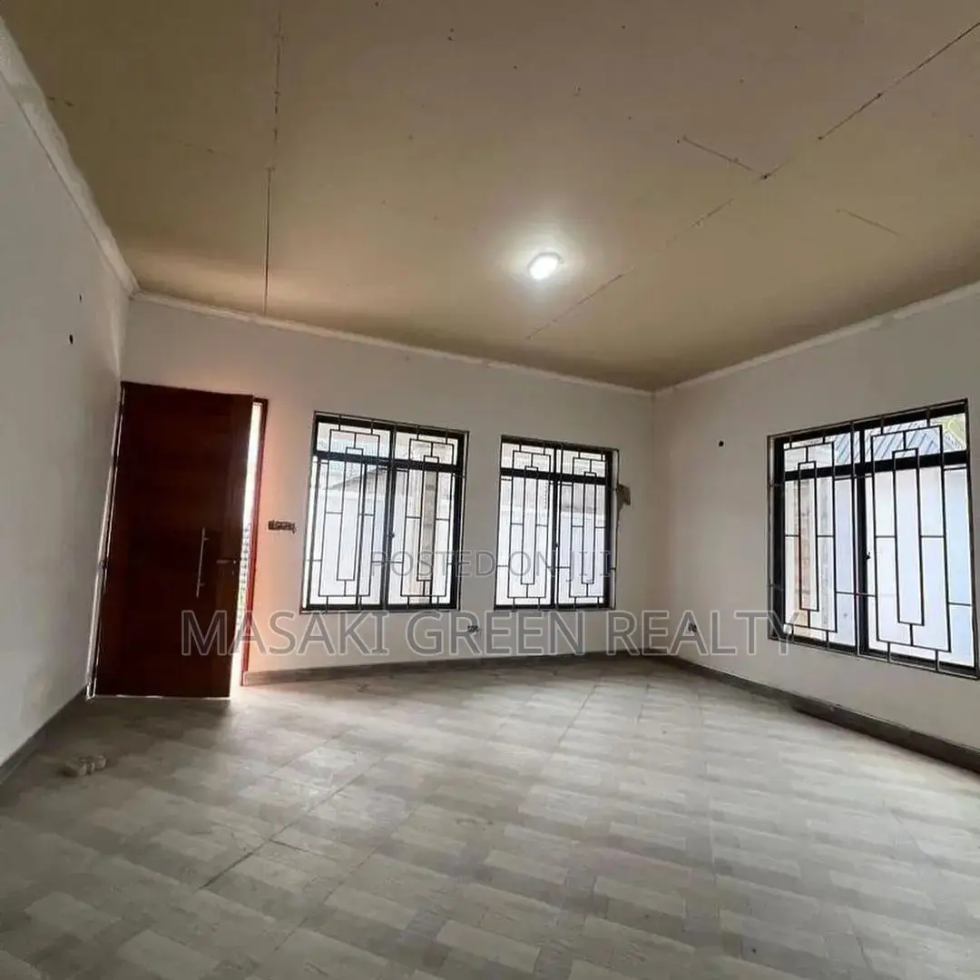3bdrm House in Tegeta Wazo, Kinondoni for sale