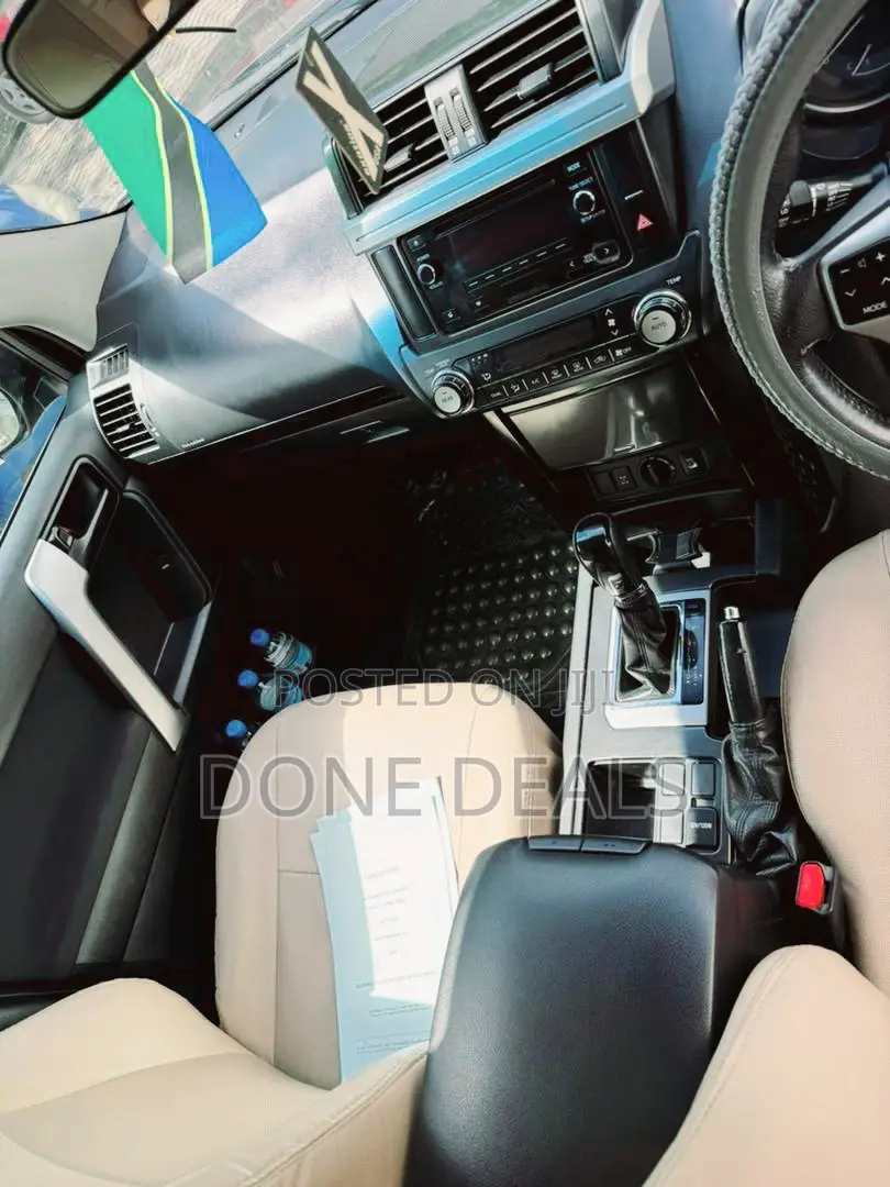 Toyota Land Cruiser Prado 2012 Gold