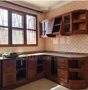 4bdrm House in Dalalipapaatzseven, Kinondoni for rent