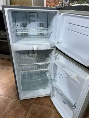 Von Fridge Kali Sana