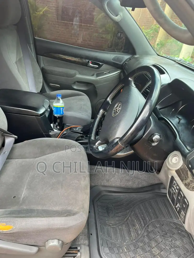 Toyota Land Cruiser Prado 2007 Black