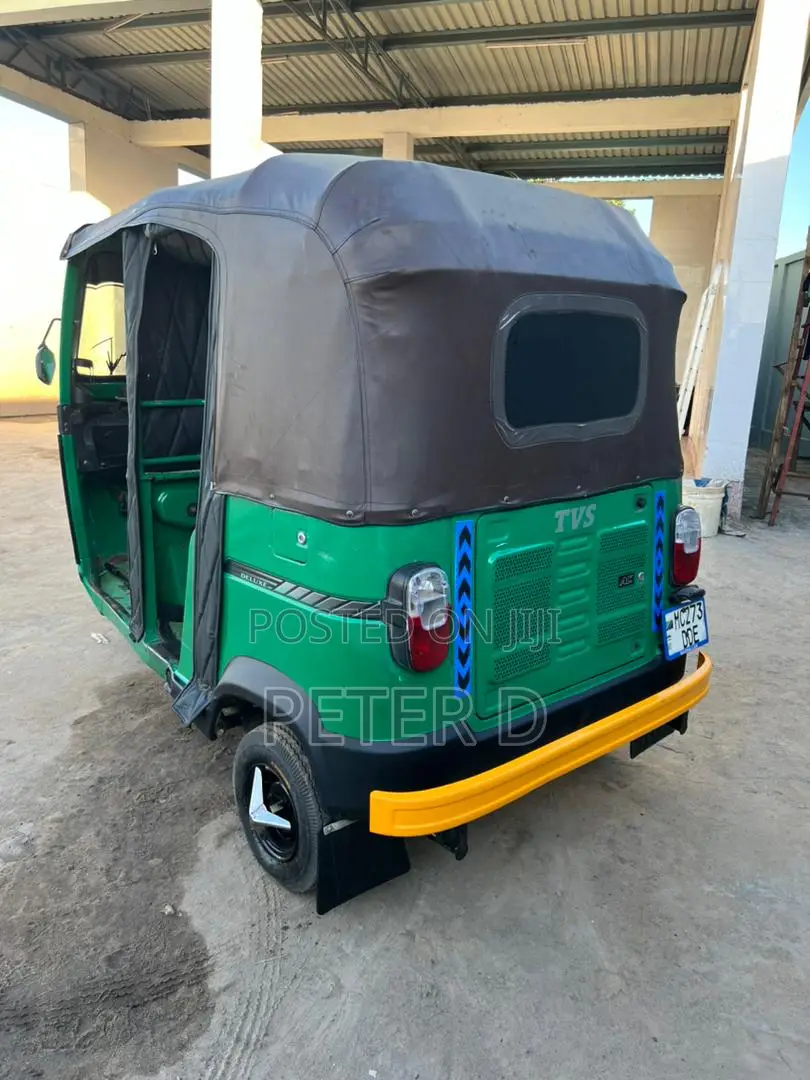 TVS Apache 180 RTR 2022 Green