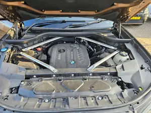 BMW X7 2022 Gold