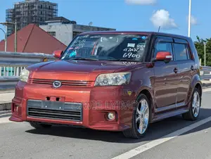 Toyota Corolla Rumion 2007 Red