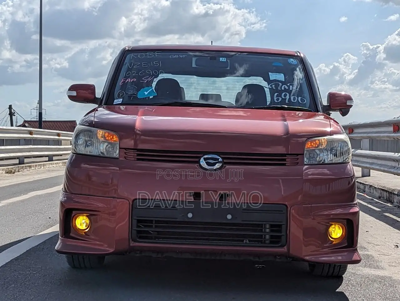 Toyota Corolla Rumion 2007 Red