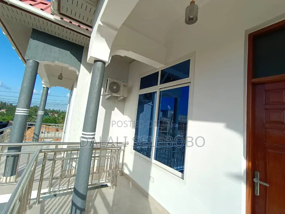 3bdrm Apartment in Kimara Temboni for rent