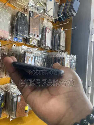 Apple iPhone XR 64 GB Black