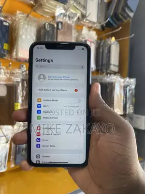 Apple iPhone XR 64 GB Black
