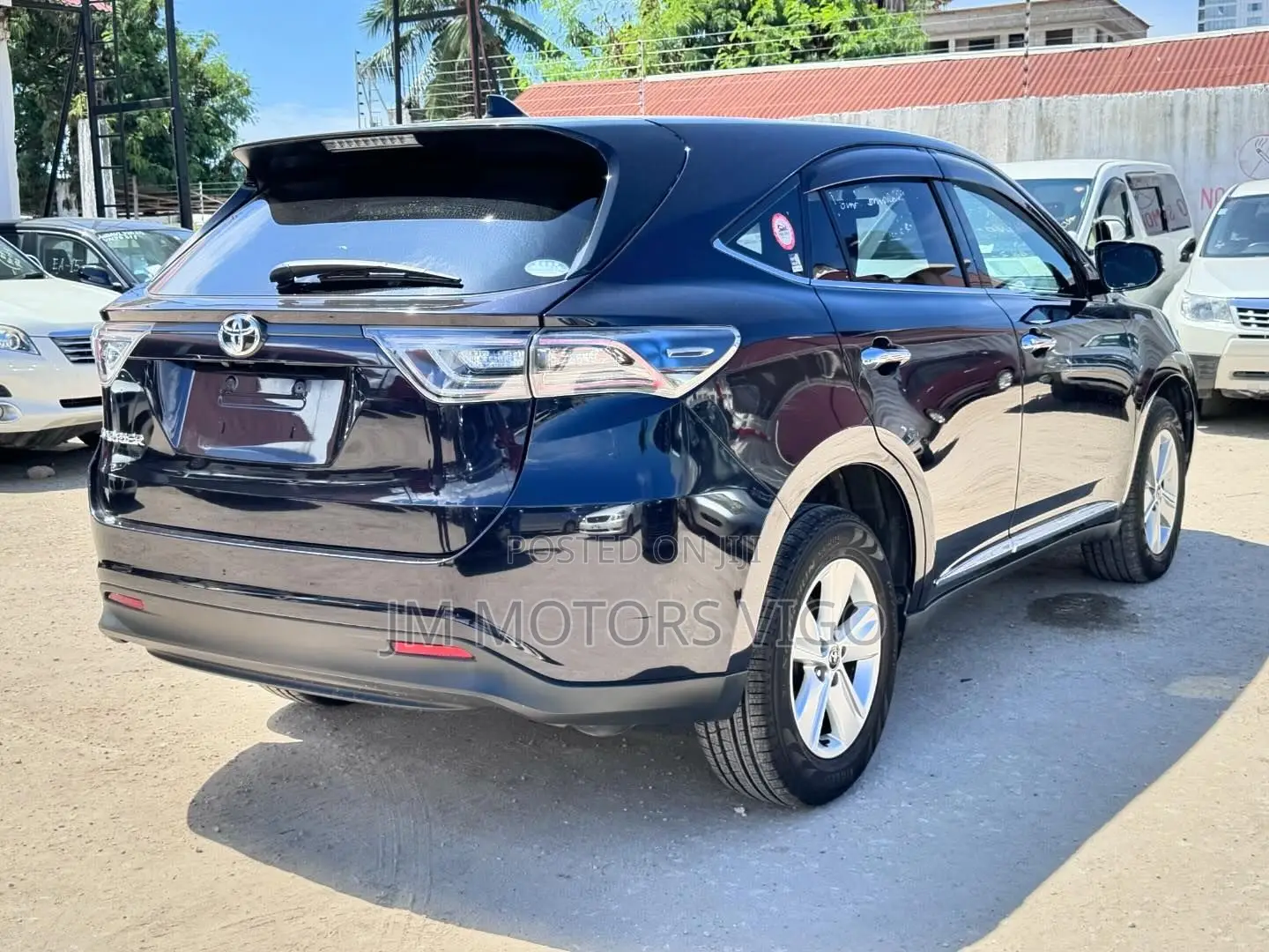 Toyota Harrier 2.0 2014 Purple