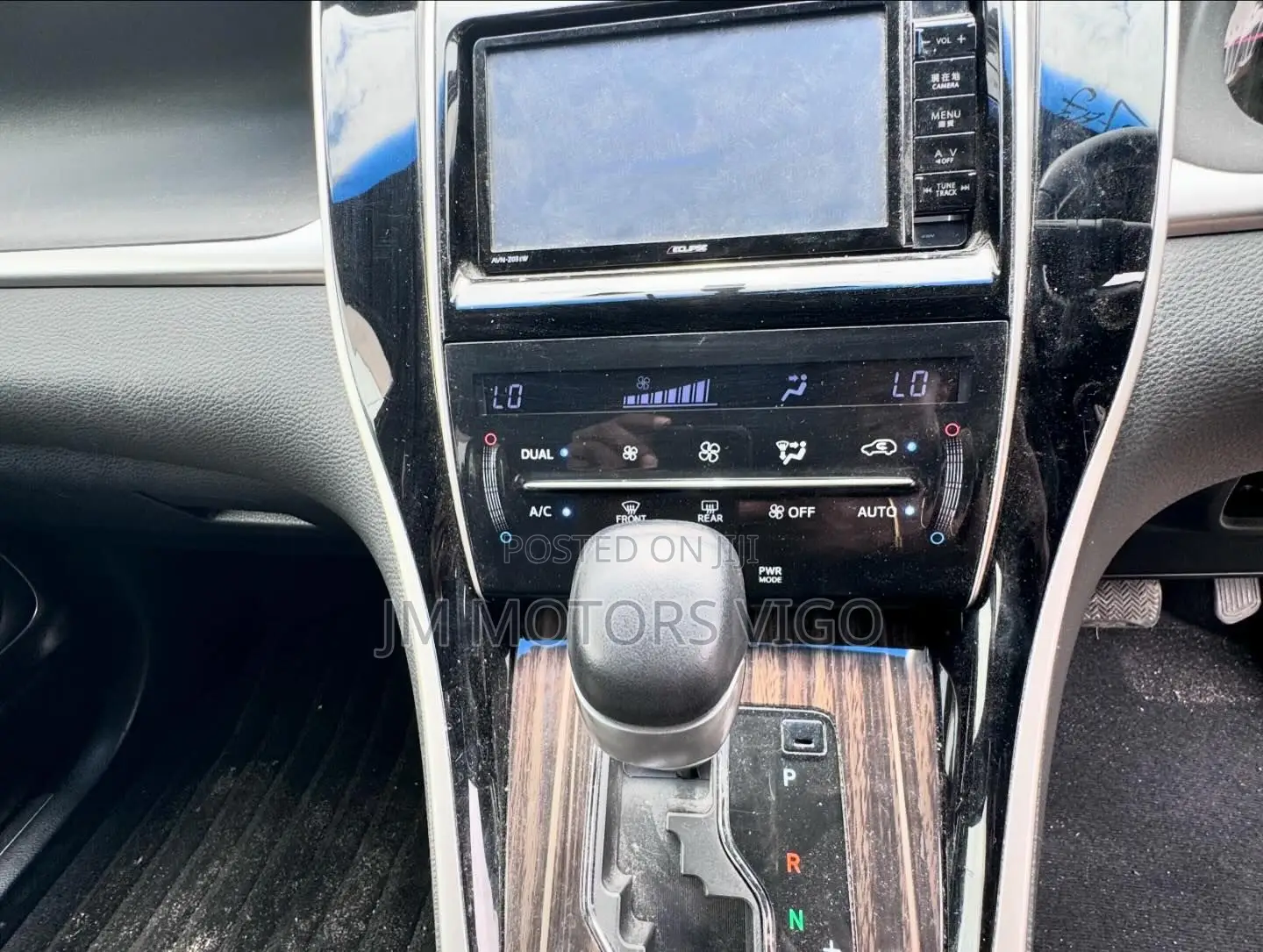 Toyota Harrier 2.0 2014 Purple