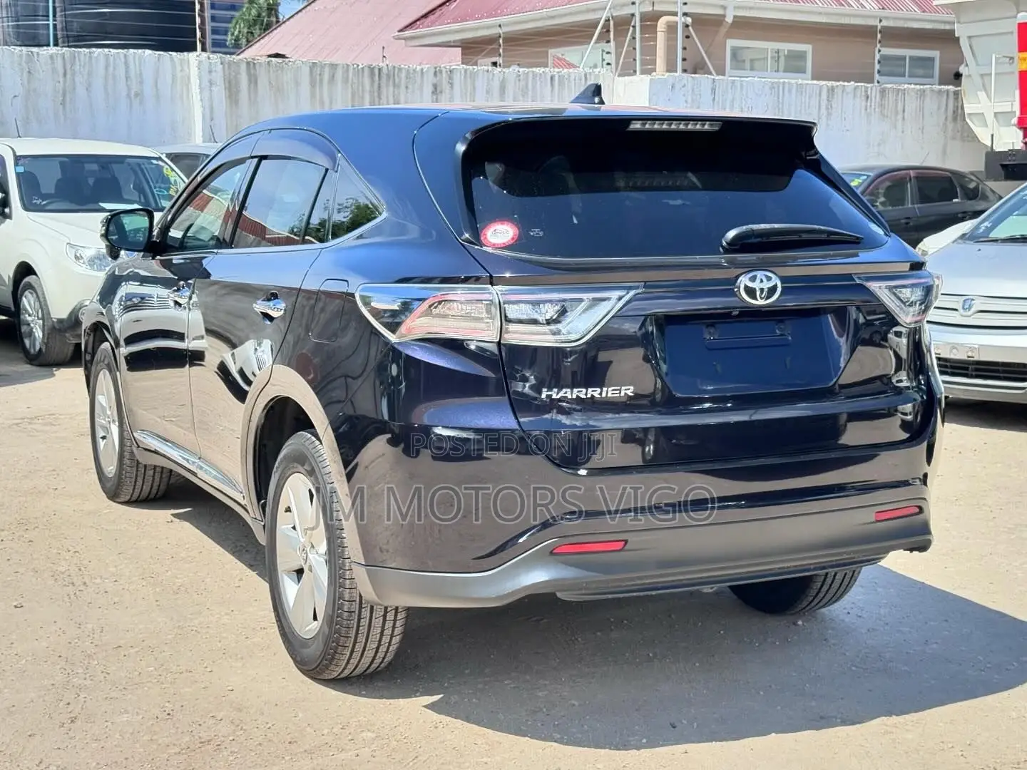 Toyota Harrier 2.0 2014 Purple