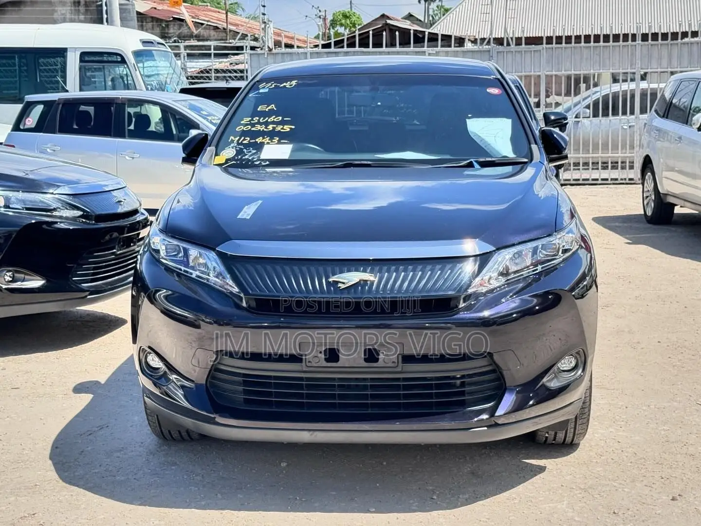 Toyota Harrier 2.0 2014 Purple