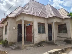 3bdrm Apartment in Mwambungu Broker, Mbagala for sale