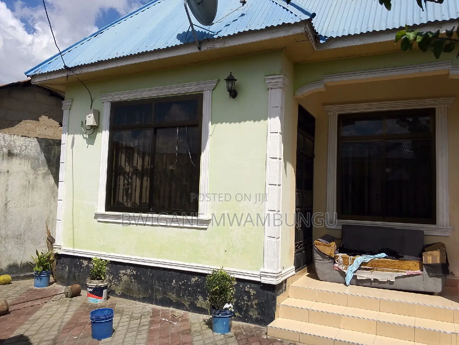 4bdrm Apartment in Mwambungu Broker, Mbagala for sale