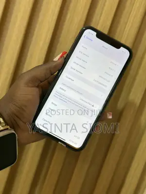 Apple iPhone 11 64 GB Black