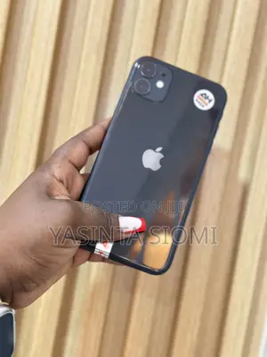 Apple iPhone 11 64 GB Black