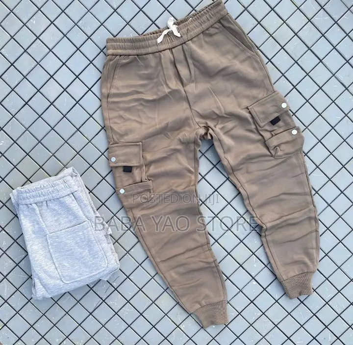 2024 -Men's Multi-Pocket Cargo Pants Sports and Street Wear.