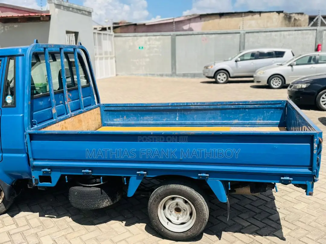 Toyota Lite-ace 1997 Blue