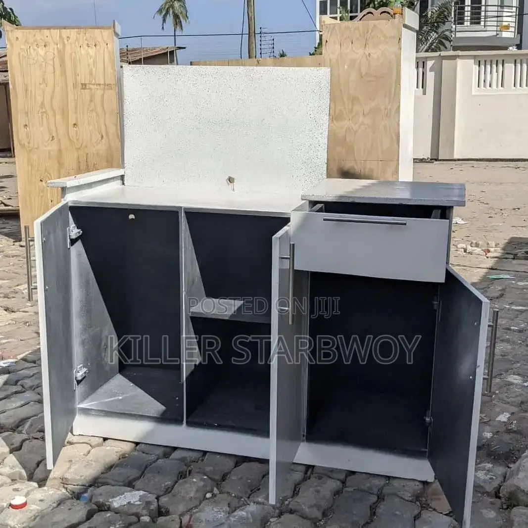 Kitchen Cabinet